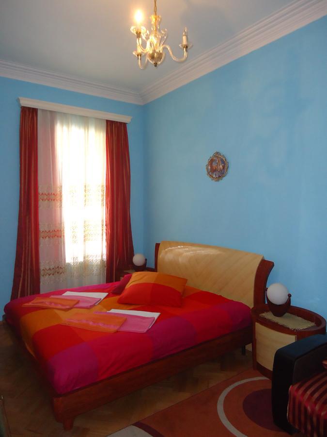 트빌리시 Albatros B&B 외부 사진