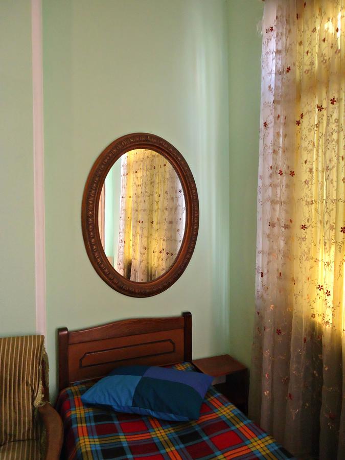 트빌리시 Albatros B&B 외부 사진